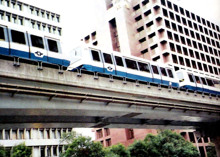 ���B�����B�~�١B�����B���������Y