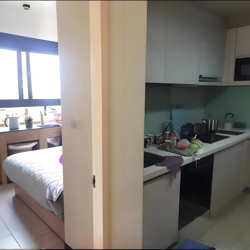 臥室和廚房相鄰