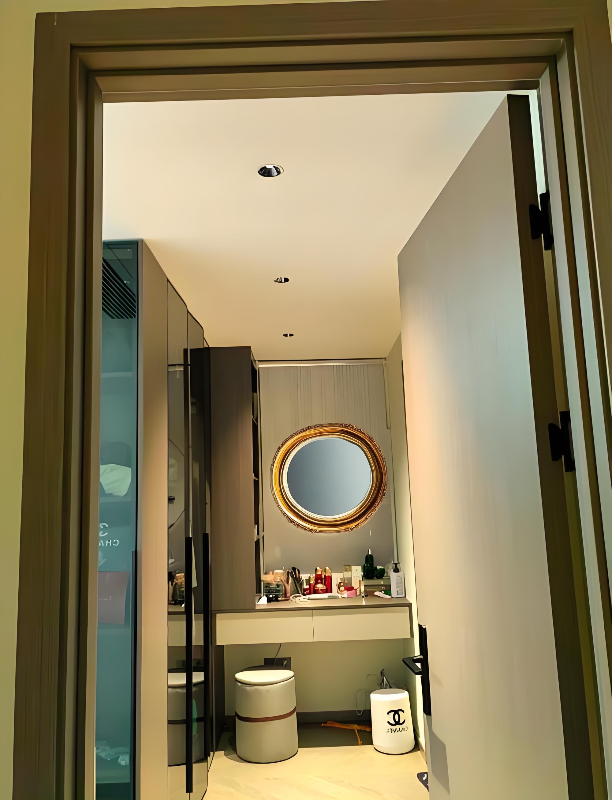 出門前照鏡子方便？其實是在斷財氣、惹口舌！