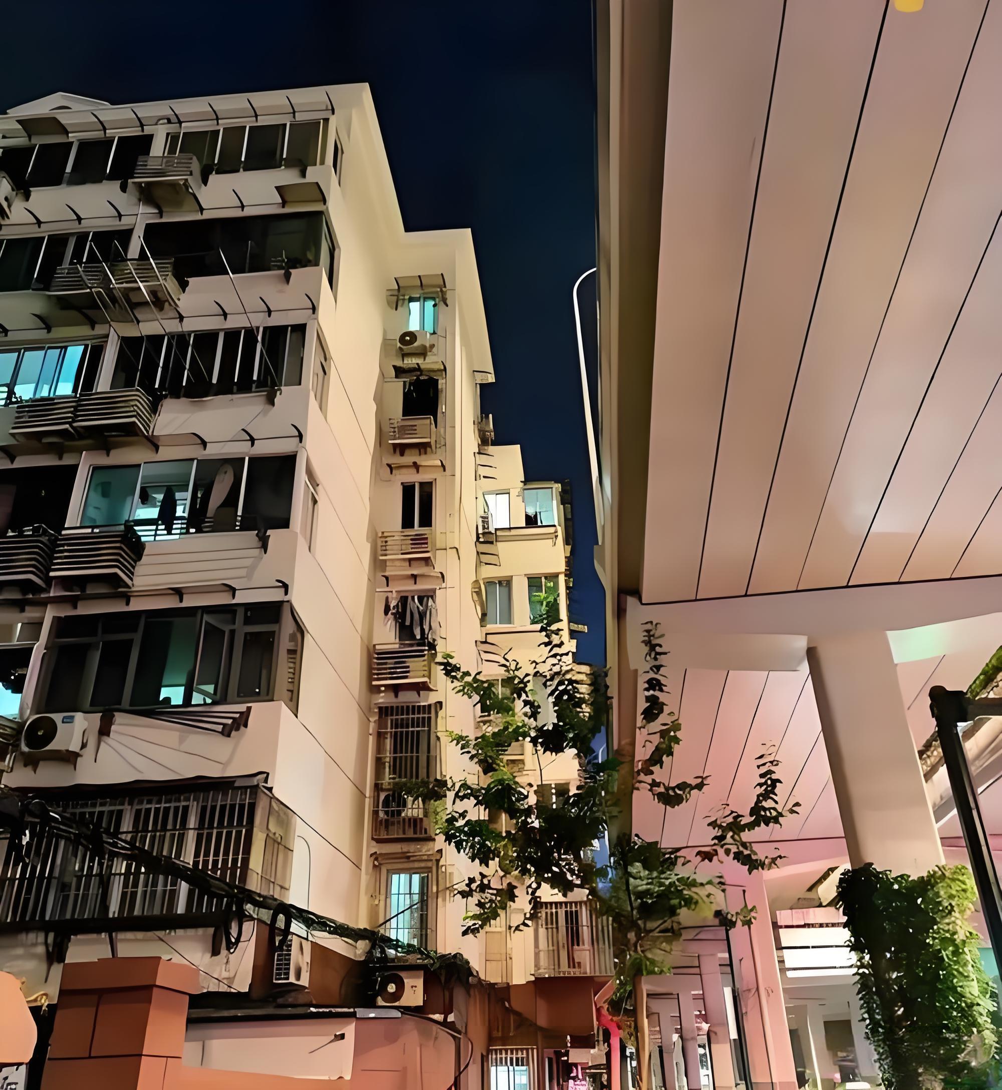 住家正對高架橋